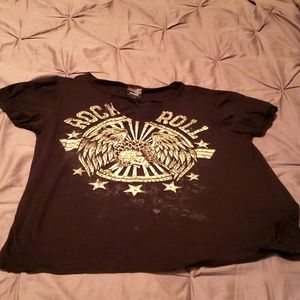 Womens lightweight bike week bought shirt. Super soft relaxed fit. Like new.